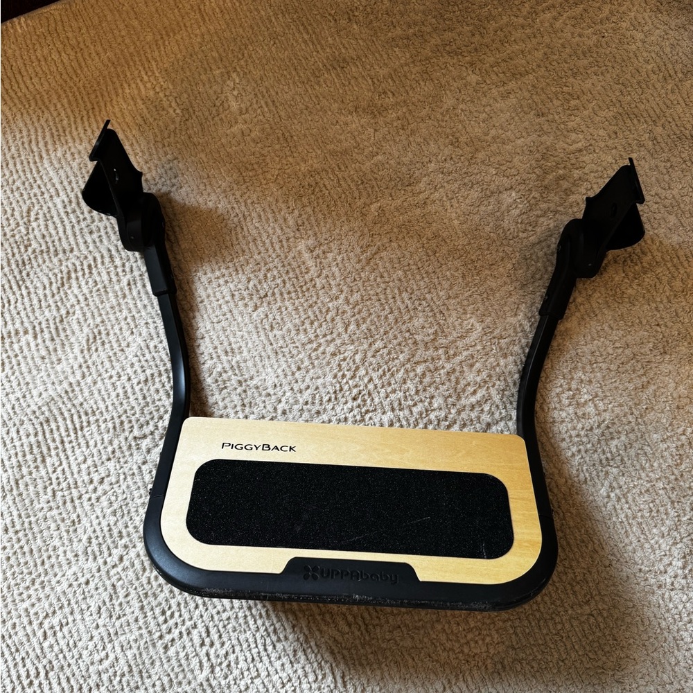 Uppababy Vista PiggyBack Stroller Board with Black and Tan Design